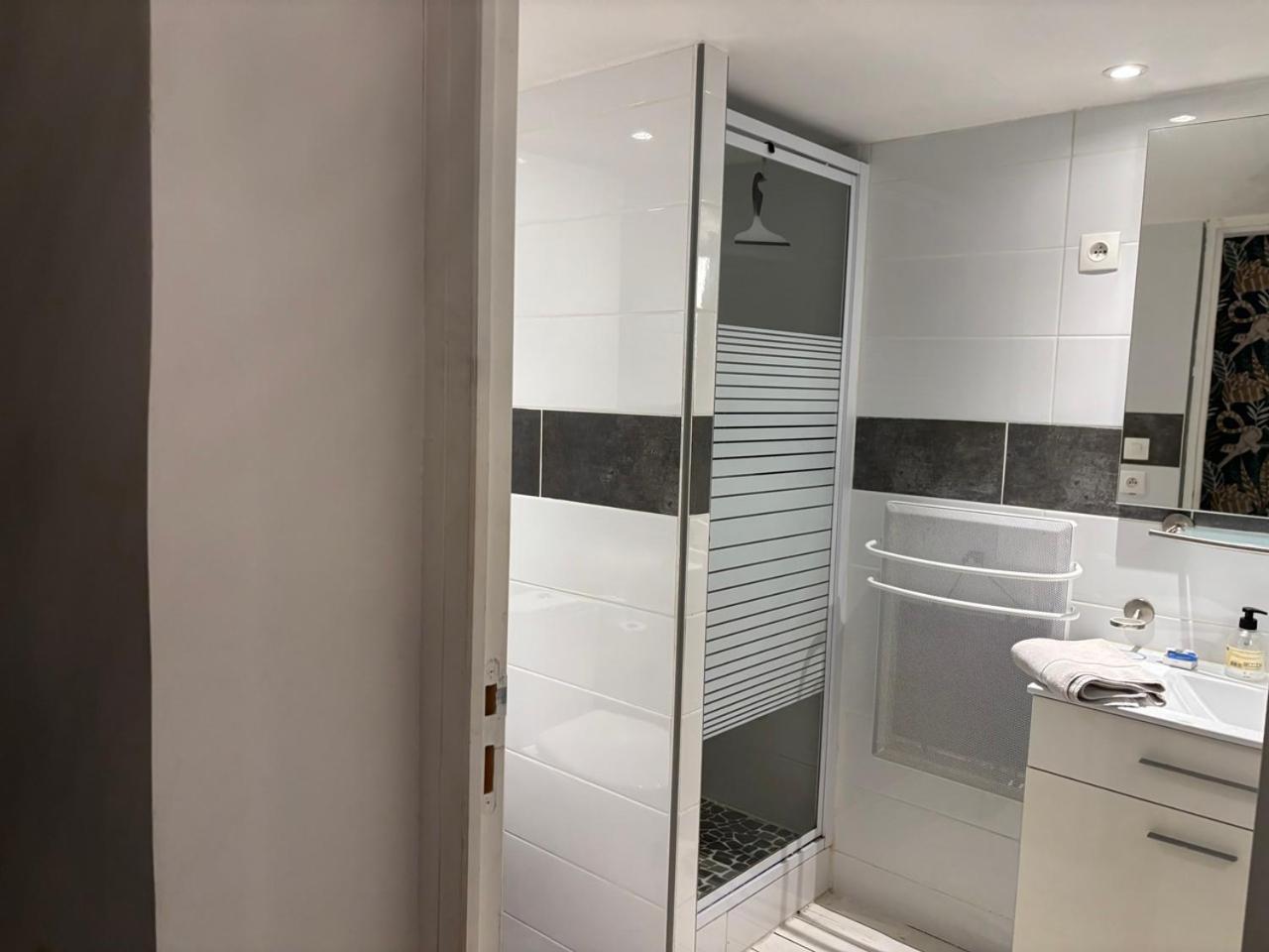 Appartement Cosy Au Coeur De La Ville D'Ete Arcachon Luaran gambar